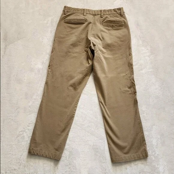 Dockers Mens Khaki long pants, 33x22 pre-owned, nice clean, straight fit, tan - Picture 2 of 8